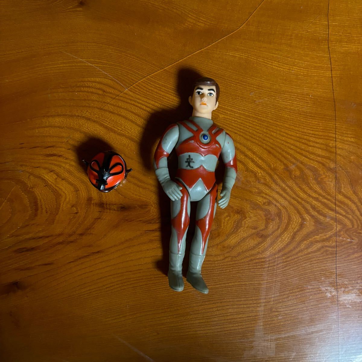 ブルマァク製 TAC隊員ソフビ ウルトラマンA 1970年代当時物 TAC ブルマァク製 TAC隊員ソフビ ウルトラマンA 1970年代当時物 TAC