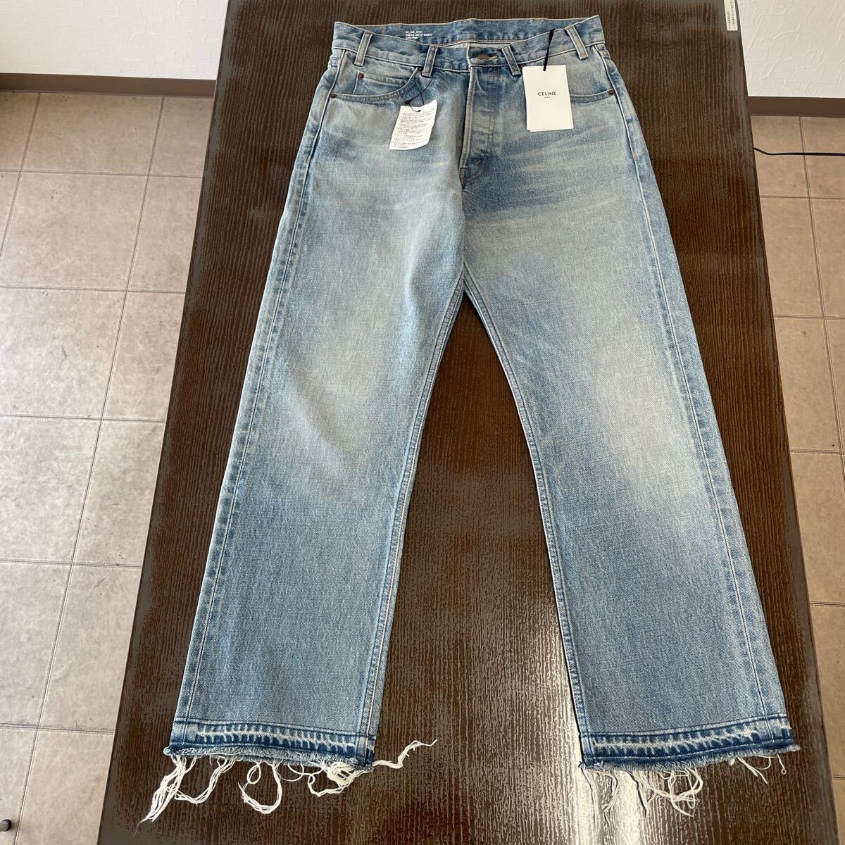 CELINEウェスリージーンズ/エバークリアウォッシュデニム25ss新品.未使用 Yahoo!オークション - CELINEセリーヌ.ウェスリージーンズ