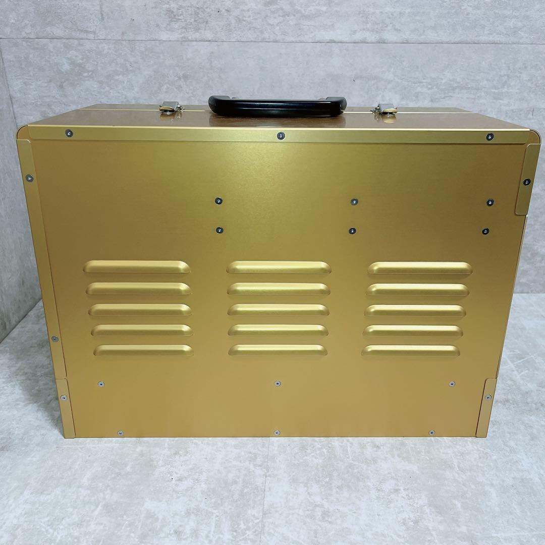 極美品】 メガバス アサイラム ASYLUM タックルボックス Mega 極美品】 メガバス アサイラム ASYLUM タックルボックス Mega