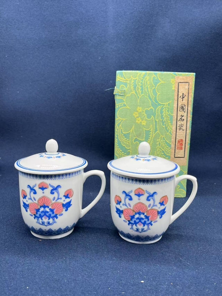 r apr15 06 中国景徳鎮製 赤絵 青花 煎茶道具 蓋付き 2客 染付 r apr15 06 中国景徳鎮製 赤絵 青花 煎茶道具 蓋付き 2客 染付