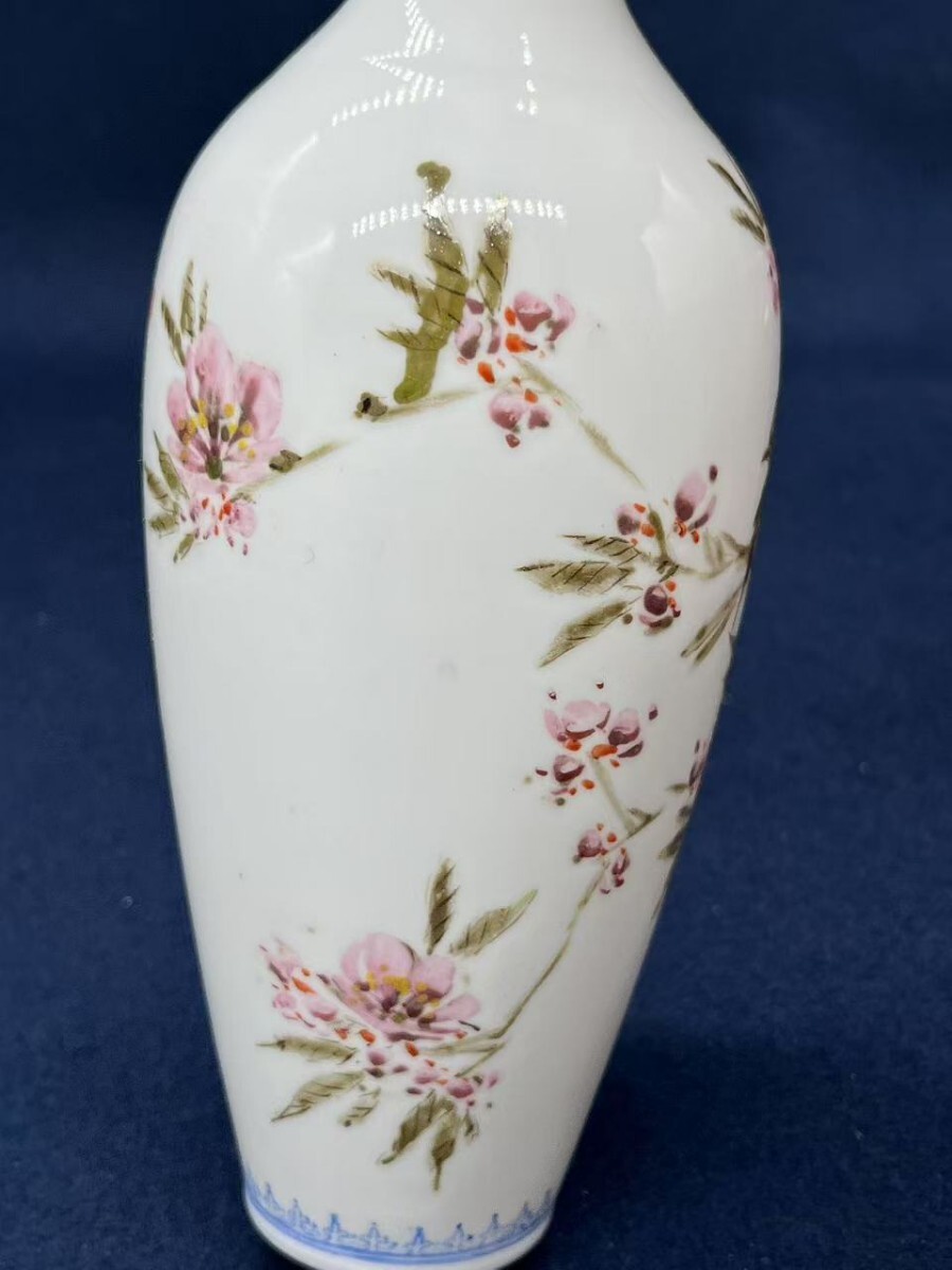 r apr15 08 中国美術 景徳鎮製 粉彩色絵花鳥文 花瓶 花器 置物 r apr15 08 中国美術 景徳鎮製 粉彩色絵花鳥文 花瓶 花器 置物