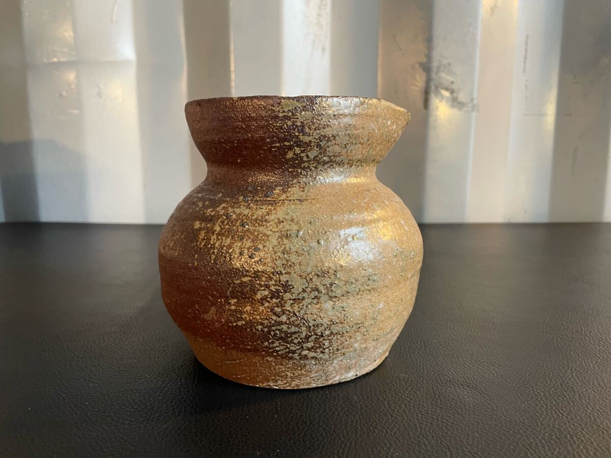 中古品☆古備前 備前焼 お歯黒 壺 花器 花入 花瓶 時代品 美術品 中古品☆古備前 備前焼 お歯黒 壺 花器 花入 花瓶 時代品 美術品