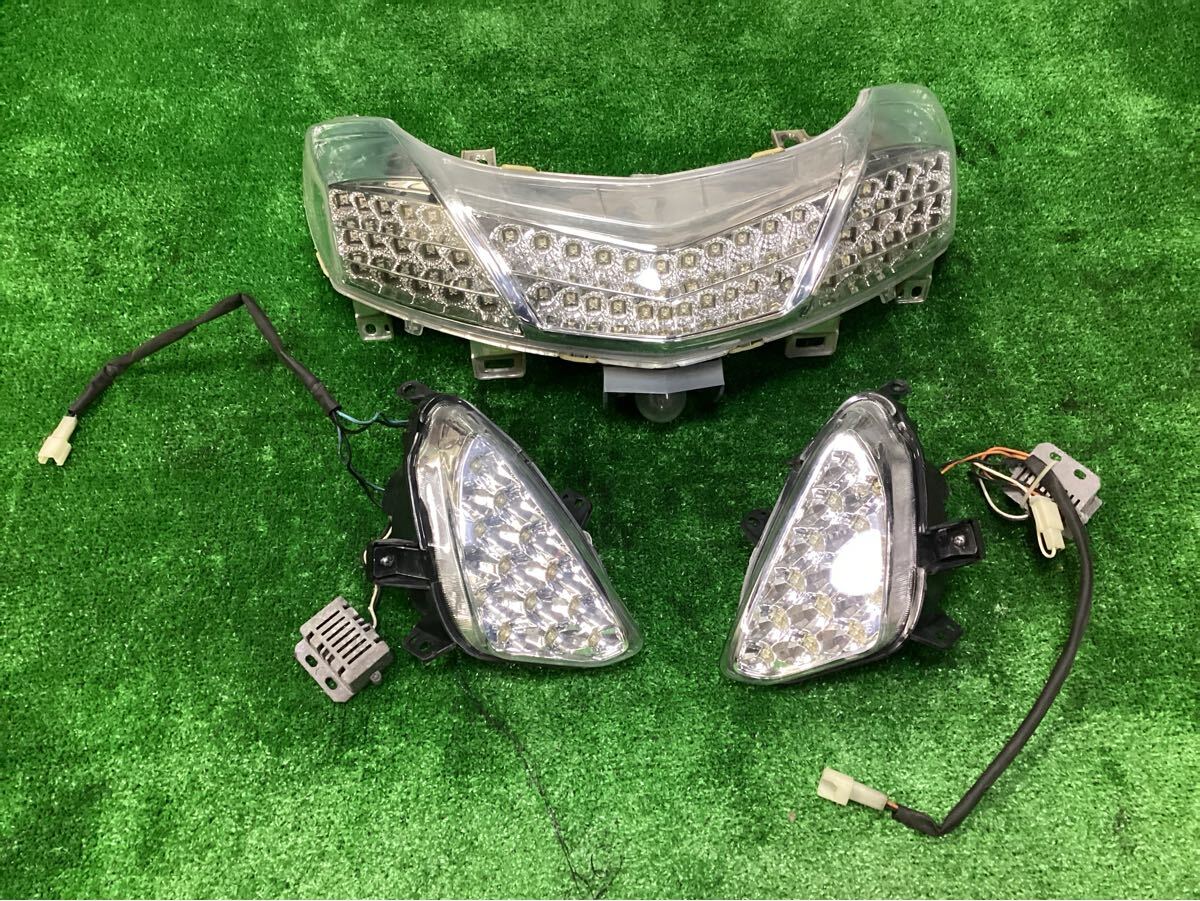マジェスティ250 SG20J LEDテールランプ ウインカー左右 社外 マジェスティ250 SG20J LEDテールランプ ウインカー左右 社外