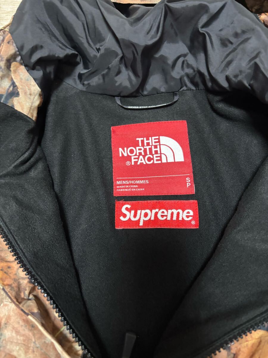 Sサイズ】Supreme x The North Face TNF LEAVES MOUNTAIN LIGHT Sサイズ】Supreme x The North Face TNF LEAVES MOUNTAIN LIGHT