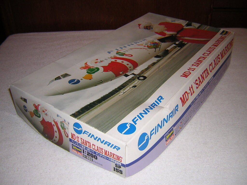 ハセガワ 1/200 フィンランド航空 MD-11 サンタクロース 特別