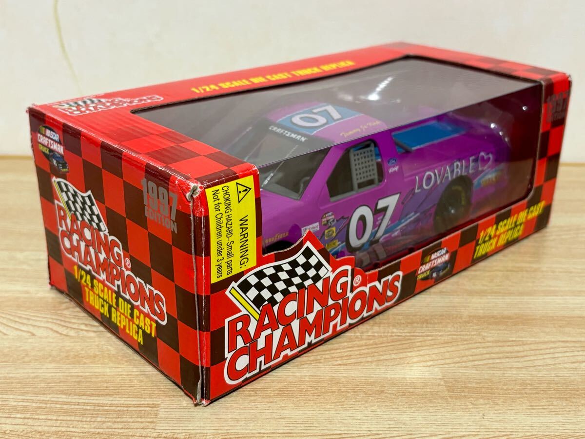 送料無料 1/24 フォード F-150 ナスカー トラックレーシングカー 送料無料 1/24 フォード F-150 ナスカー トラックレーシングカー