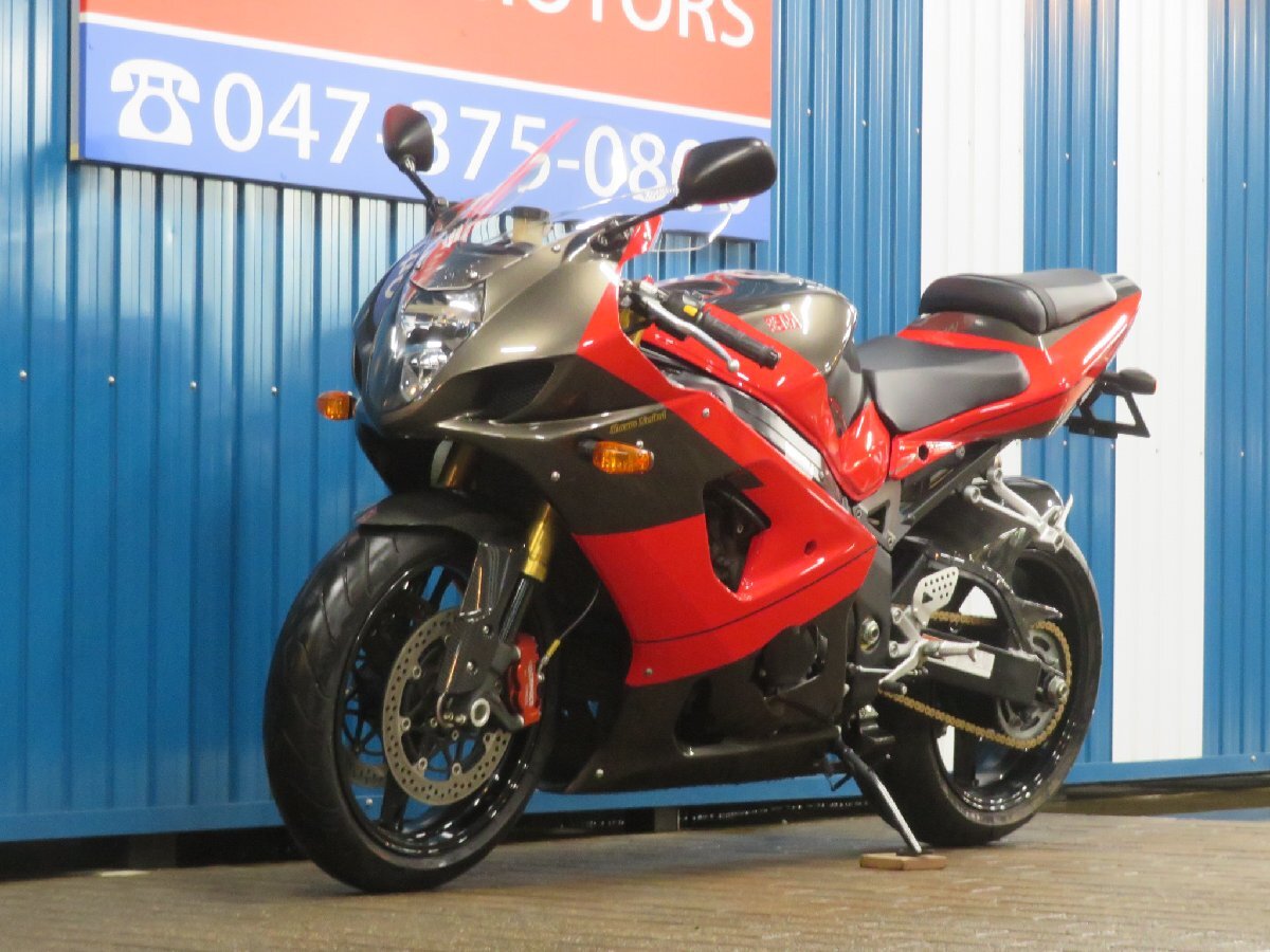 ■『オプション3萬円分プレゼントキャンペーン』5月末まで開催中■ヨシムラ/日本全國デポデポ間送料無料！スズキ GSX-R1000 A0109 K4 赤/黒