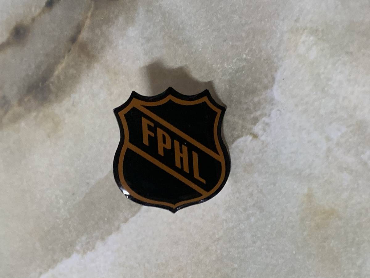 90sアーカイブ 40% ピンバッジ PINS FPAR FORTY PERCENT(wtaps 90sアーカイブ 40% ピンバッジ PINS FPAR FORTY PERCENT(wtaps