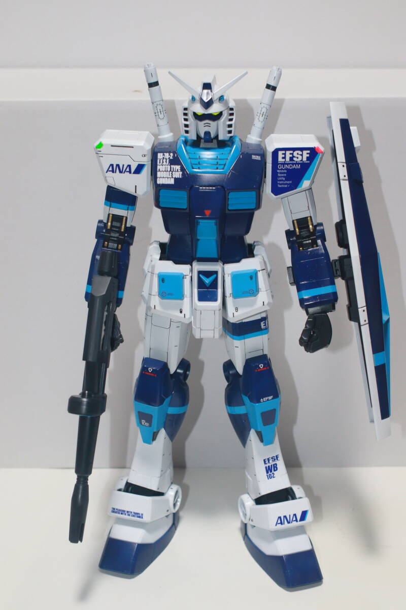 ①1/48 メガサイズ ガンダム ANAオリジナルカラーVer 塗装完成品 ①1/48 メガサイズ ガンダム ANAオリジナルカラーVer 塗装完成品