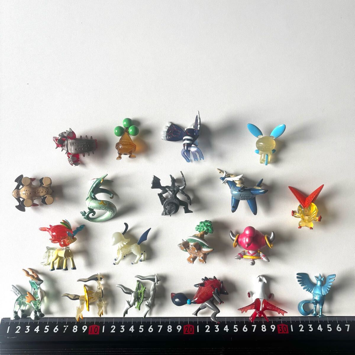 ポケットモンスター モンコレ 色違い クリア ラメ レア 伝説 幻 ポケットモンスター モンコレ 色違い クリア ラメ レア 伝説 幻