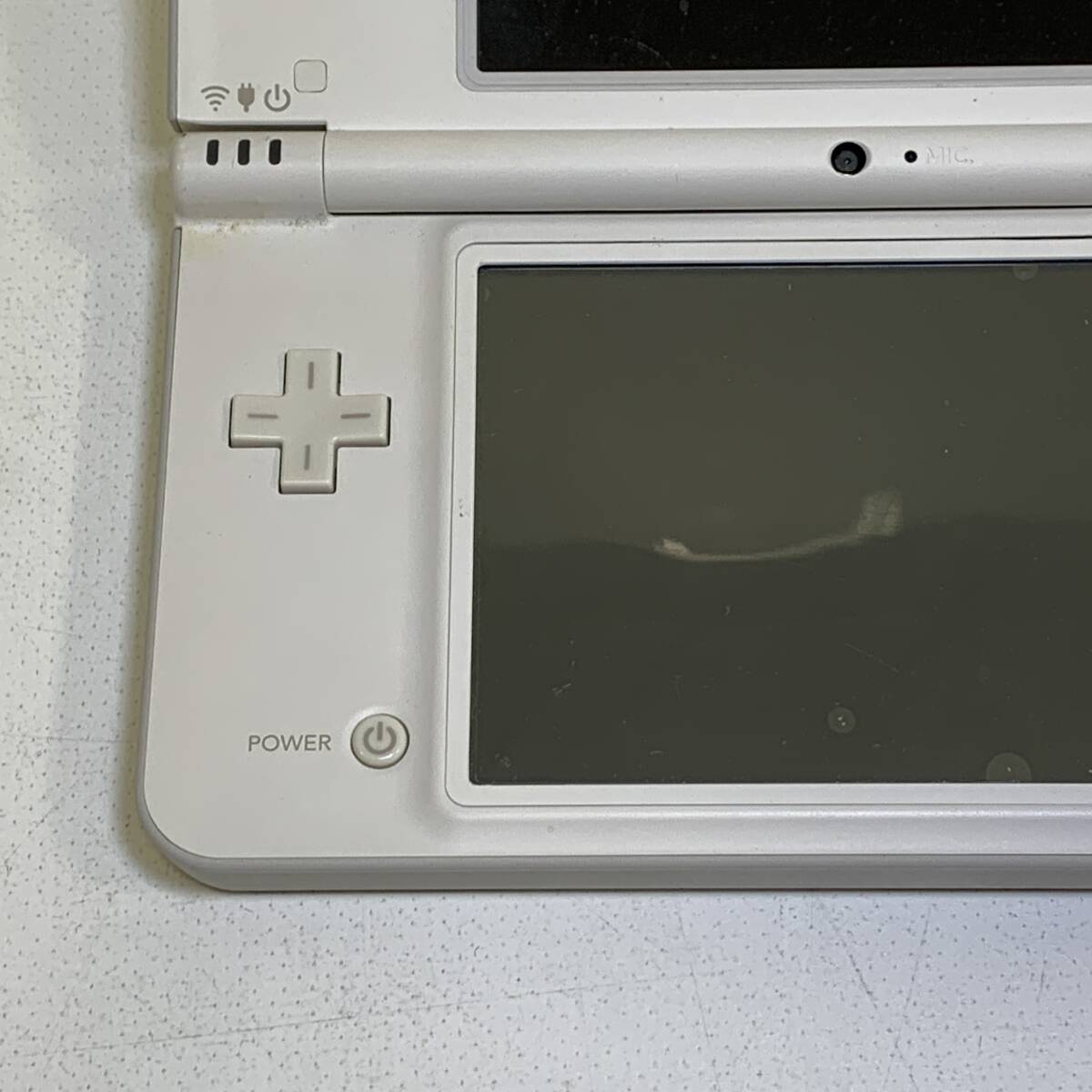 07w41088 ☆1円~ Nintendo DSiLL ゲーム 本体 動作品 任天堂 07w41088 ☆1円~ Nintendo DSiLL ゲーム 本体 動作品 任天堂
