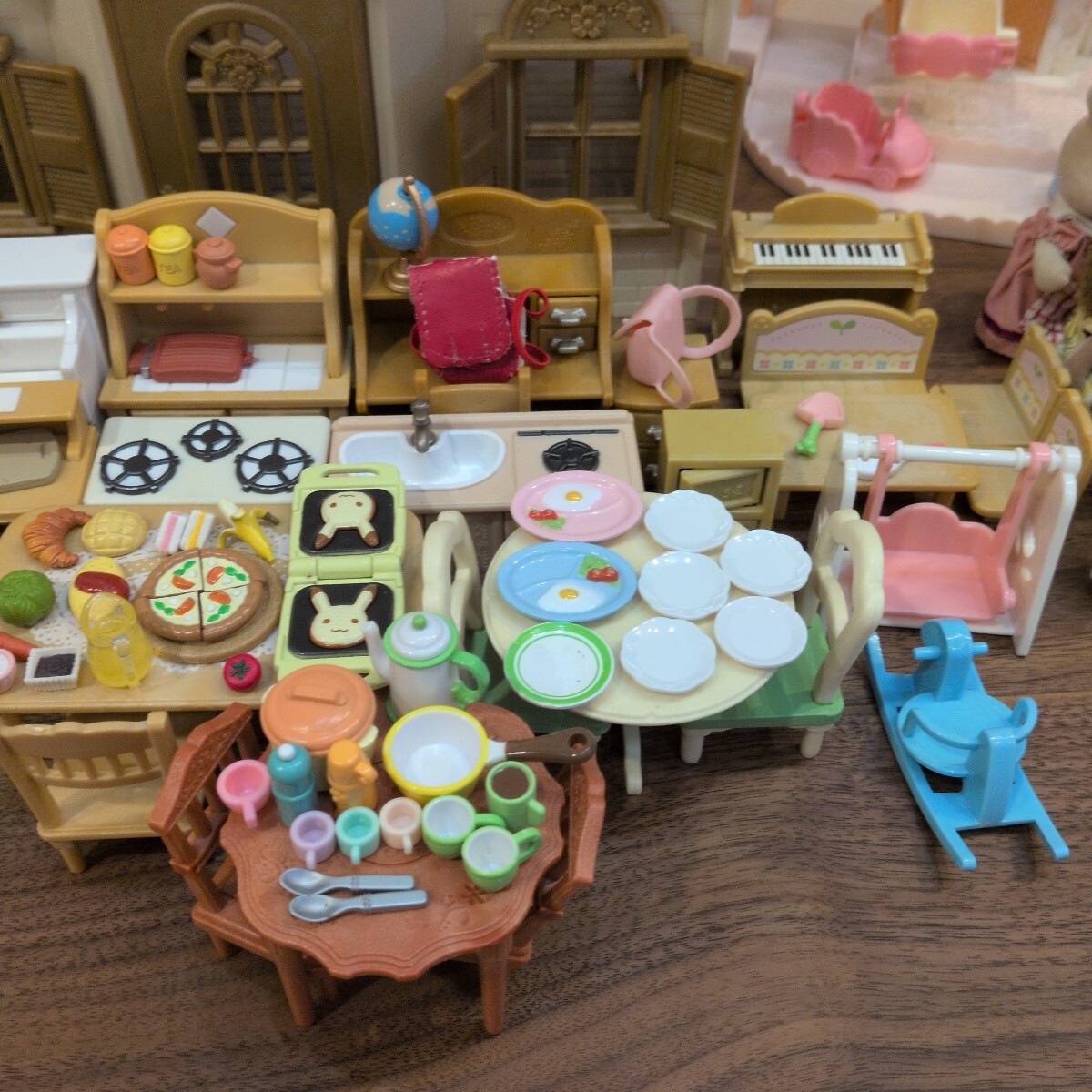 シルバニアファミリー 人形 家具 小物 ドールハウス エポック社 シルバニアファミリー 人形 家具 小物 ドールハウス エポック社