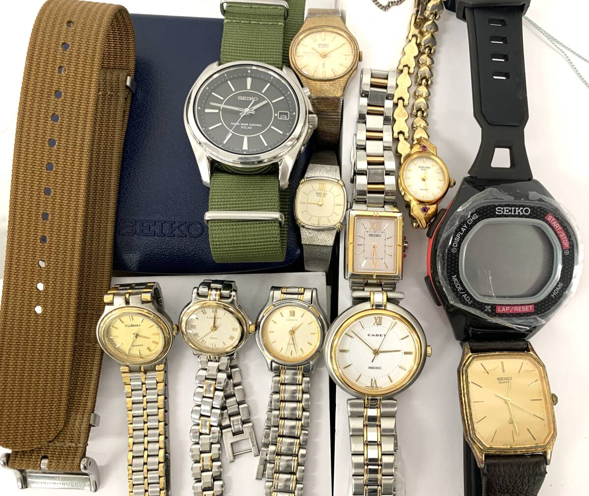 T4/048 SEIKO セイコー ゴールドカラー 腕時計11点セット T4/048 SEIKO セイコー ゴールドカラー 腕時計11点セット