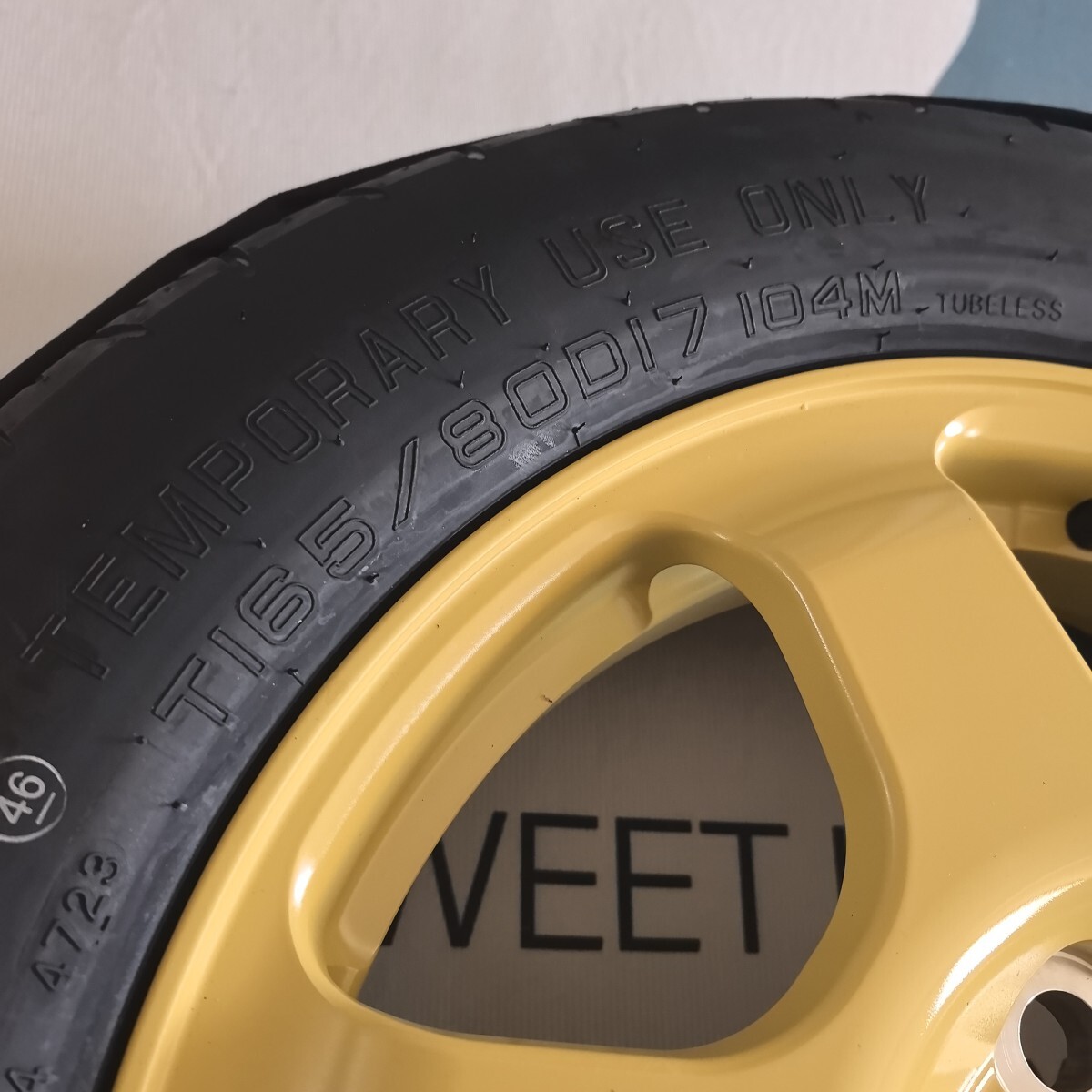 トヨタ純正 17inch T165/80D17 5穴 アルファード スペア トヨタ純正 17inch T165/80D17 5穴 アルファード スペア