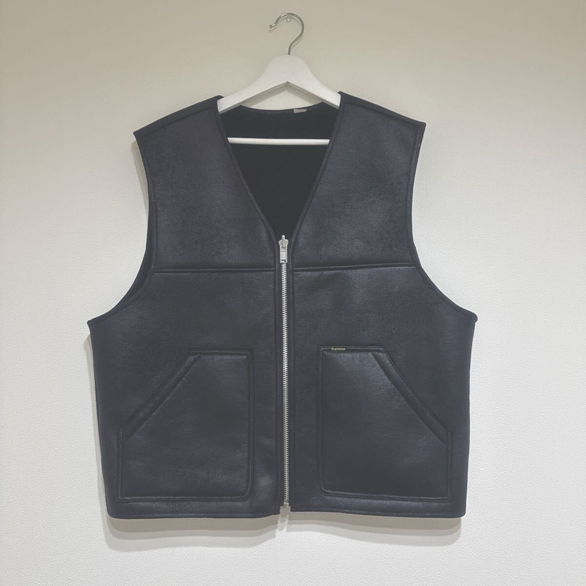 Supreme シュプリーム Reversible Faux Shearling Vest|Yahoo Supreme シュプリーム Reversible Faux Shearling Vest|Yahoo