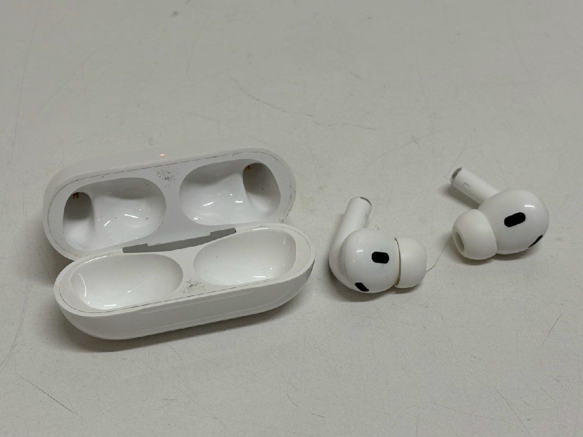 3155 Apple AirPods Pro 第2世代 MQD83J/A A2700/A2698/A2699 3155 Apple AirPods Pro 第2世代 MQD83J/A A2700/A2698/A2699