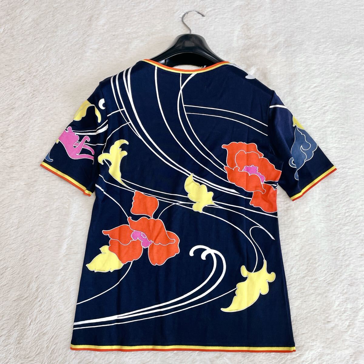 極美品 高級ライン LEONARD 花柄 セットアップ トップス 極美品 高級ライン LEONARD 花柄 セットアップ トップス