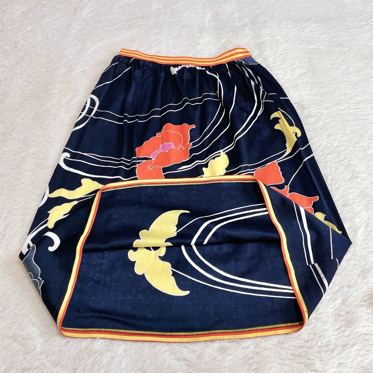 極美品 高級ライン LEONARD 花柄 セットアップ トップス 極美品 高級ライン LEONARD 花柄 セットアップ トップス