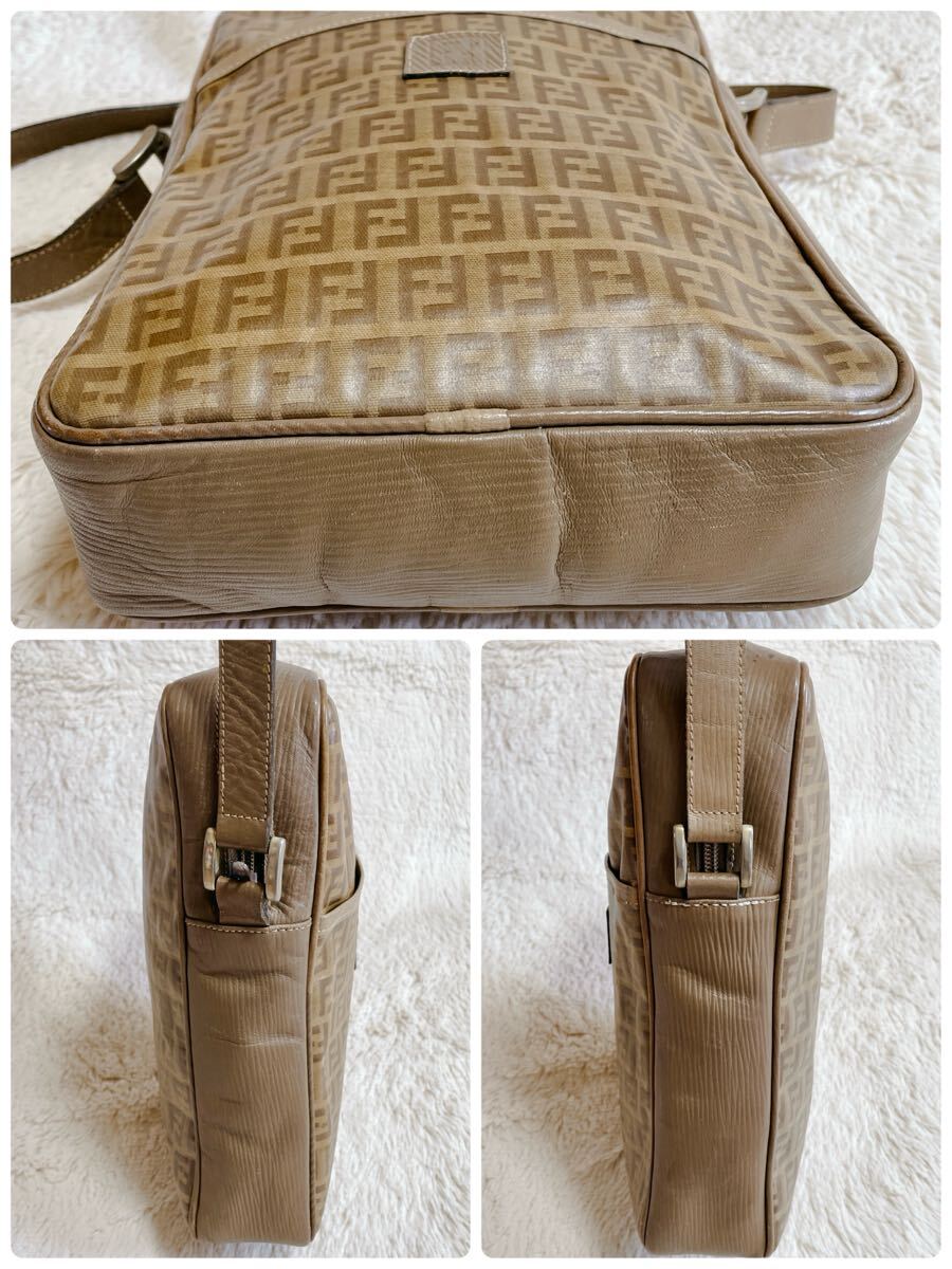フェンディ FENDI ズッカ柄 ボックス ショルダーバッグ PVC レザー