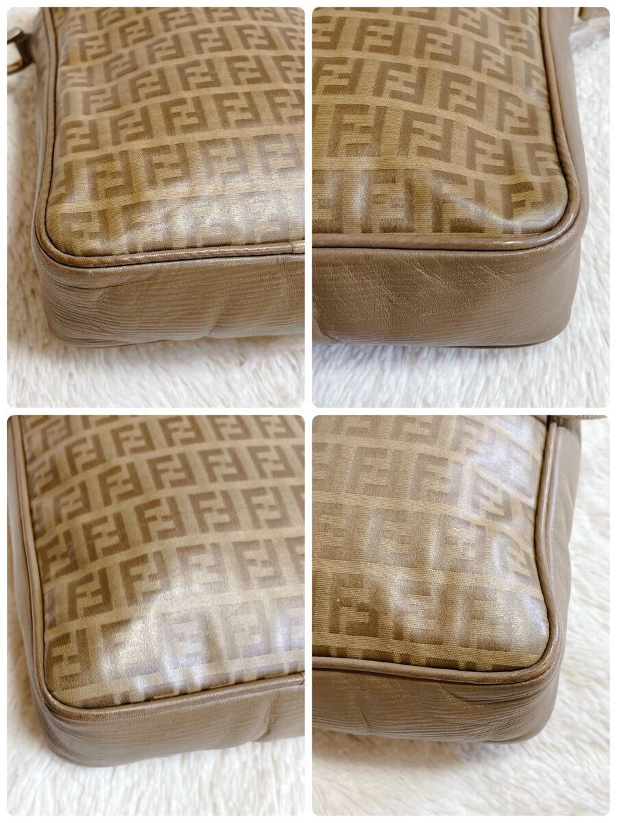 フェンディ FENDI ズッカ柄 ボックス ショルダーバッグ PVC レザー