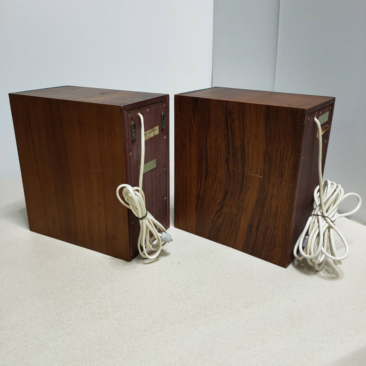 Yahoo!オークション - 【BANG&OLUFSEN B&O BEOVOX スピーカー Yahoo!オークション - 【BANG&OLUFSEN B&O BEOVOX スピーカー