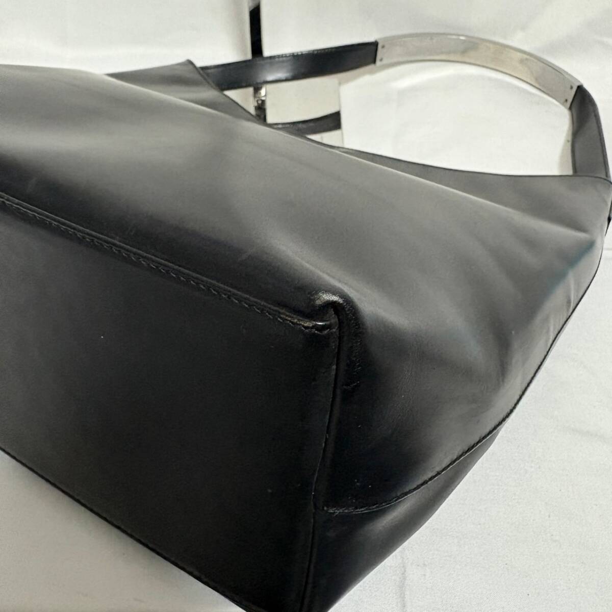 1円 年代美品 GUCCI by TOM FORD SILVER PLATE LOGO LEATHER 1円 年代美品 GUCCI by TOM FORD SILVER PLATE LOGO LEATHER