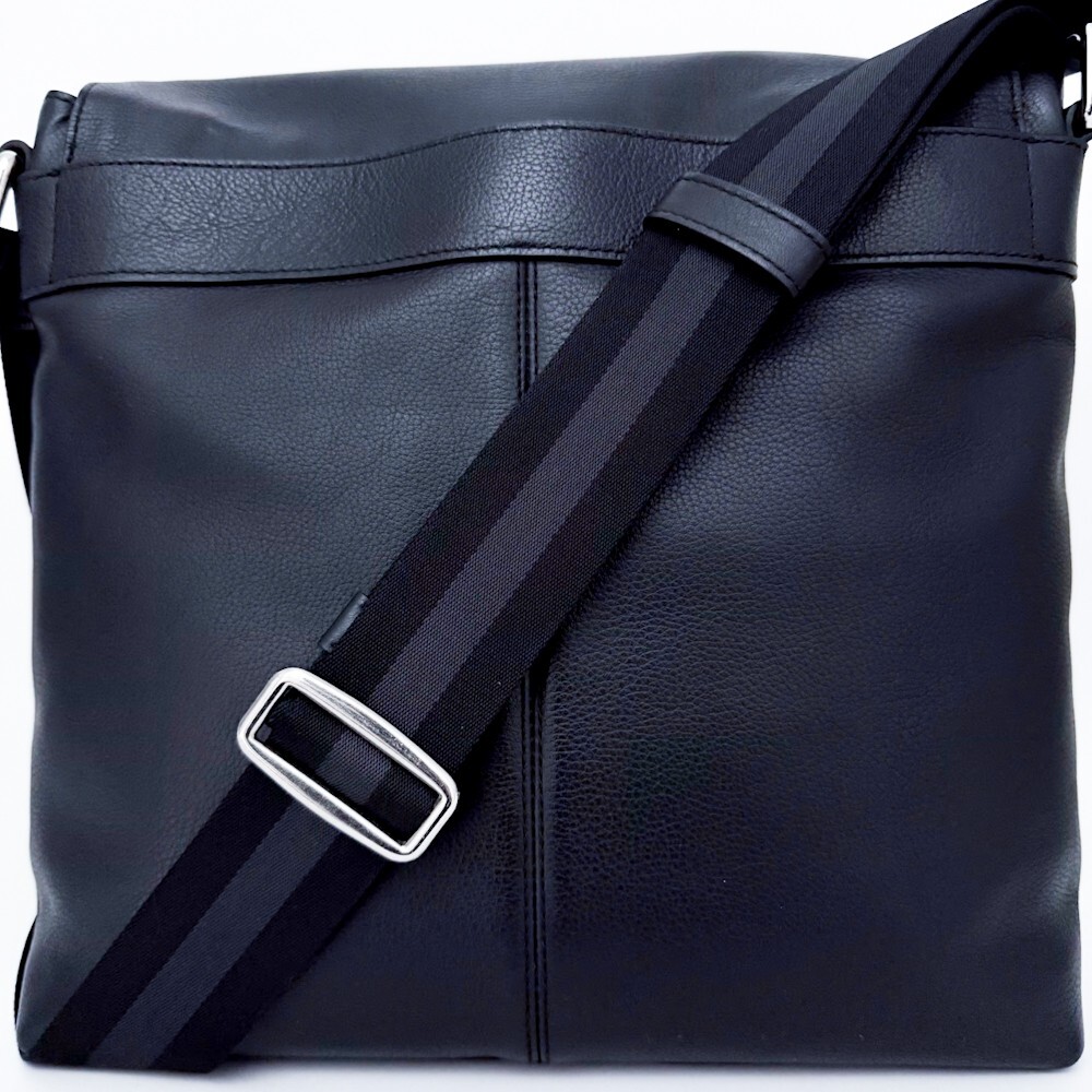 1円□新品同様□最高級ライン□COACH コーチ ヘリテージ 型押し 1円□新品同様□最高級ライン□COACH コーチ ヘリテージ 型押し