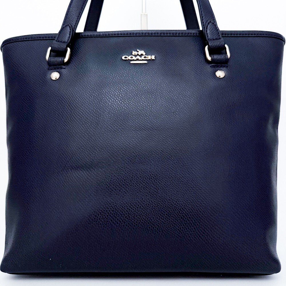1円□超美品□入手困難色□COACH コーチ 型押しロゴ チャーム 1円□超美品□入手困難色□COACH コーチ 型押しロゴ チャーム