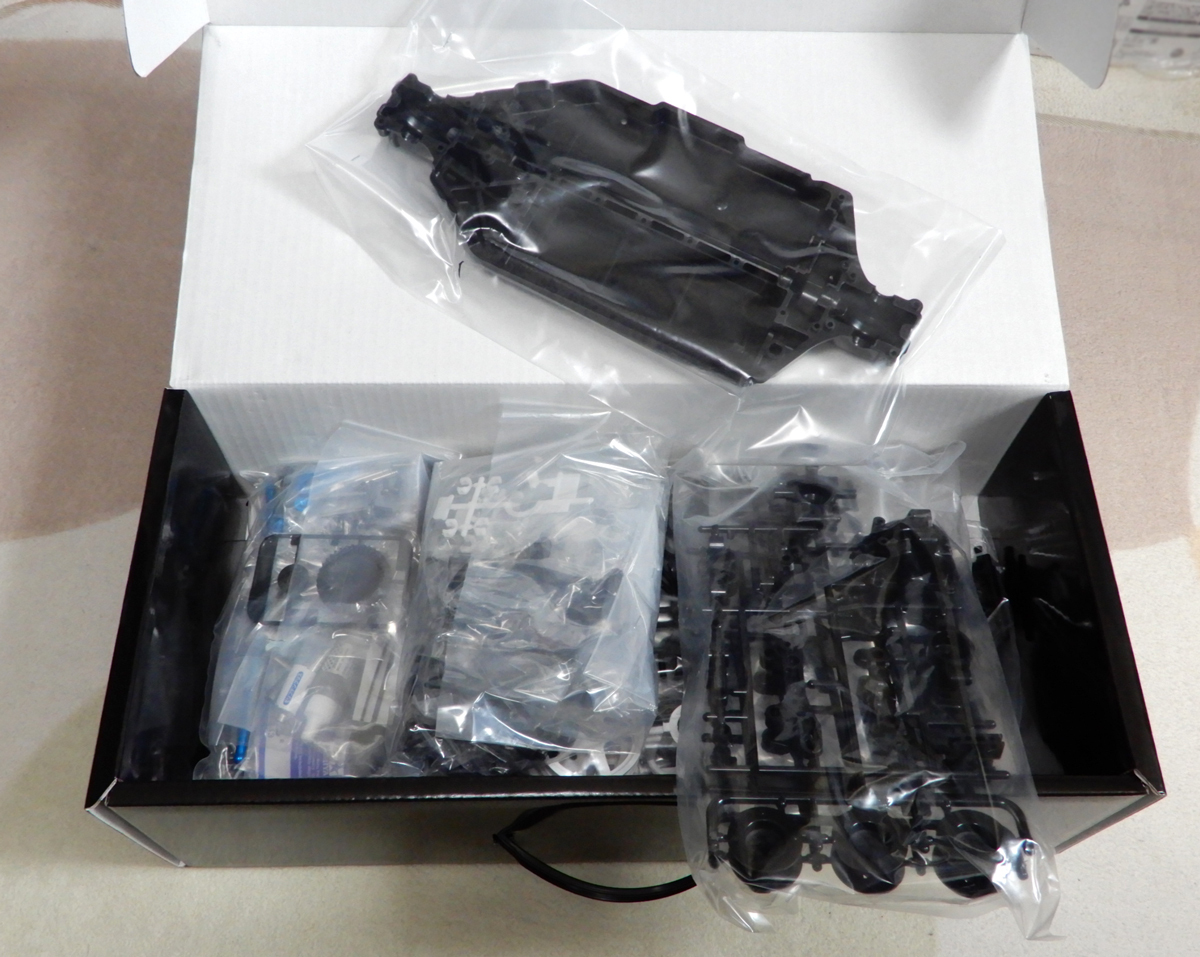 新品】タミヤ 1/10RC TT-02 TYPE-SRX シャーシキット 新品 未 新品】タミヤ 1/10RC TT-02 TYPE-SRX シャーシキット 新品 未