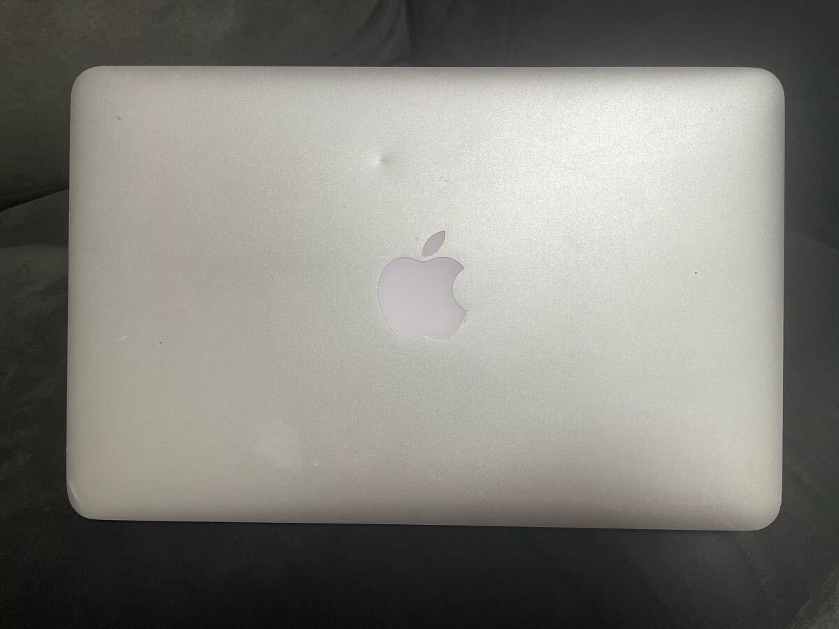1円スタート!!】Apple MacBook Air (11-inch, Early 2015 1円スタート!!】Apple MacBook Air (11-inch, Early 2015