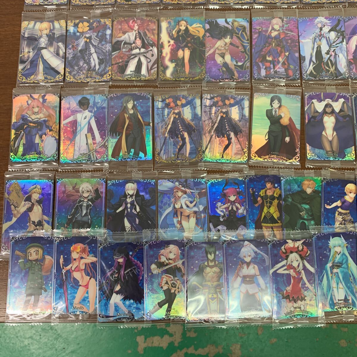 未開封 FGO Fate/Grand Order ウエハースカード 130枚以上 未開封 FGO Fate/Grand Order ウエハースカード 130枚以上