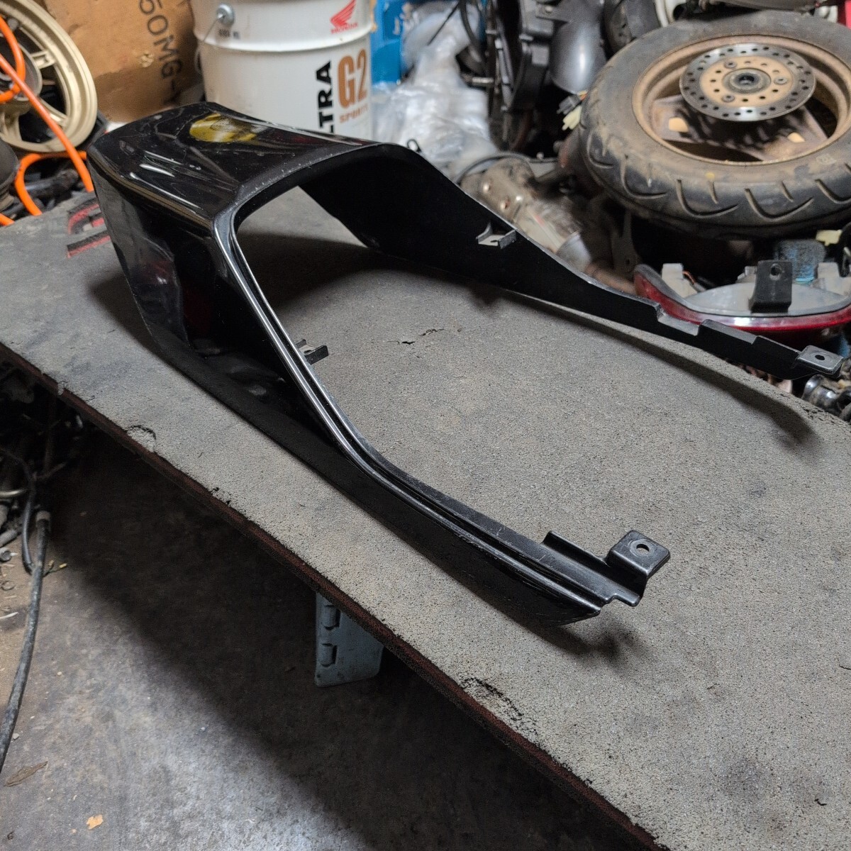ZRX400 純正テールカウル カワサキ kawasaki 純正部品 ZR400E ZRX400 純正テールカウル カワサキ kawasaki 純正部品 ZR400E
