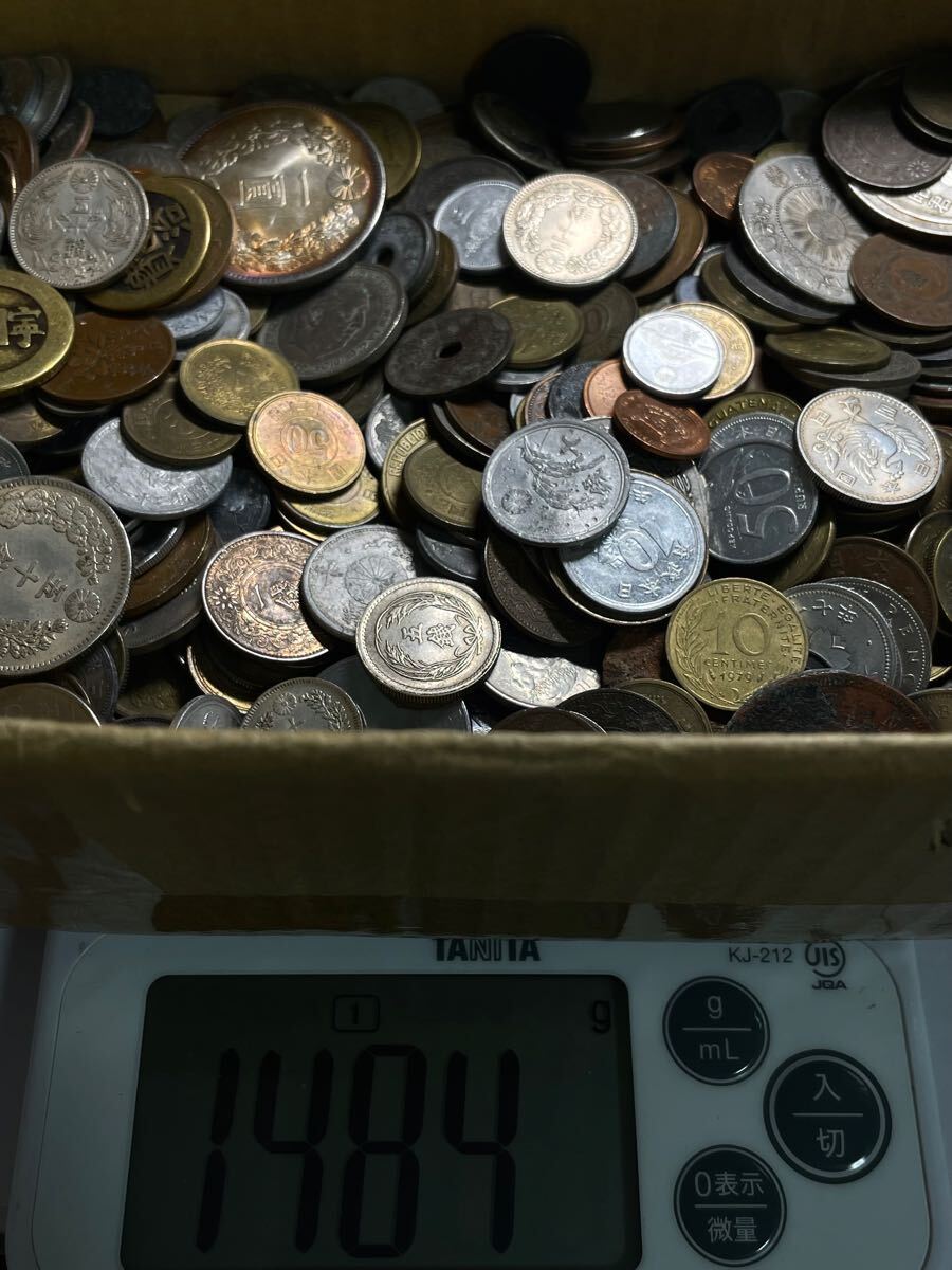 古銭まとめて 1400g以上 日本古銭 銀貨 銅貨 白銅 黄銅銭 穴銭 古銭まとめて 1400g以上 日本古銭 銀貨 銅貨 白銅 黄銅銭 穴銭