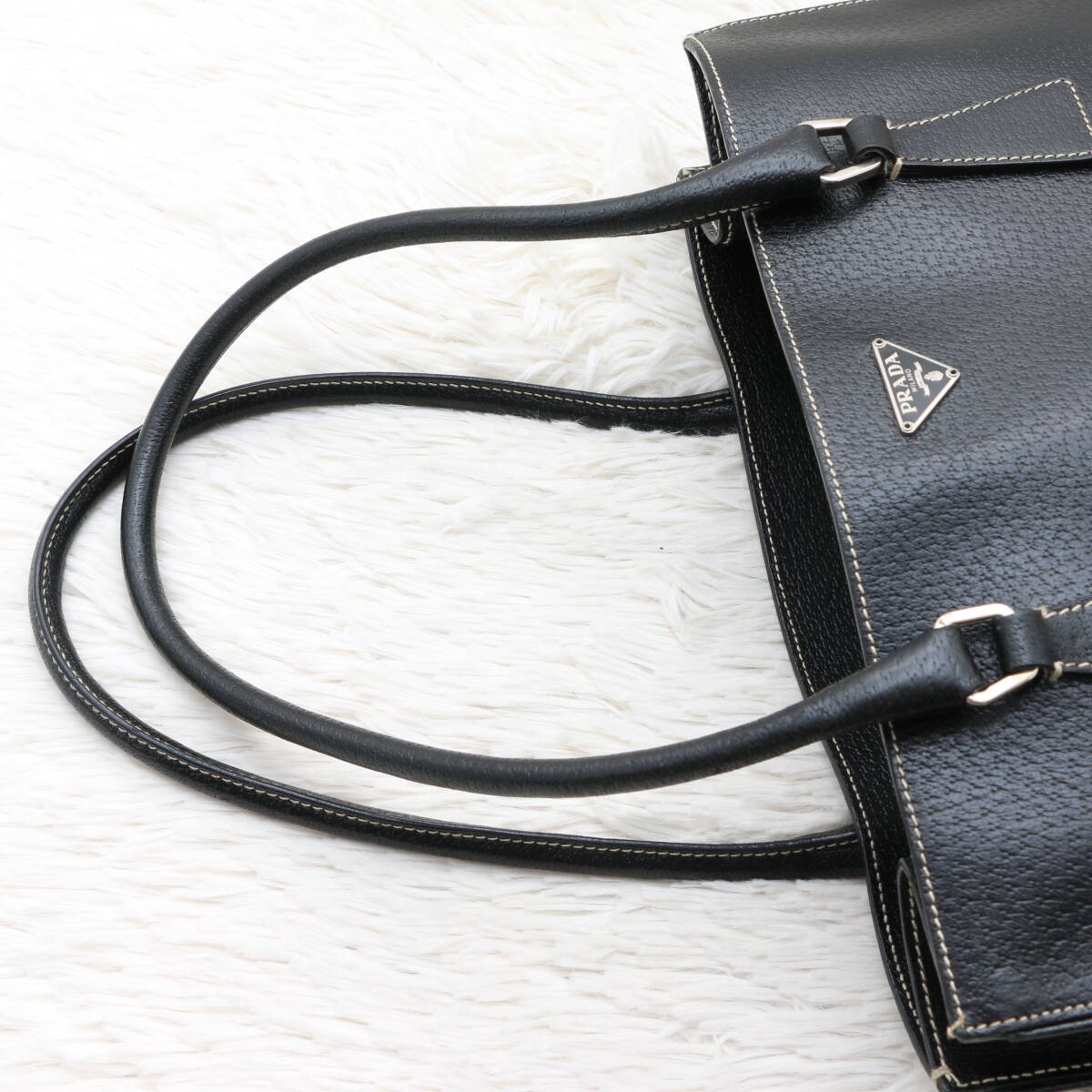 PRADA プラダ 三角ロゴ プレート トートバッグ ハンドバッグ PRADA プラダ 三角ロゴ プレート トートバッグ ハンドバッグ