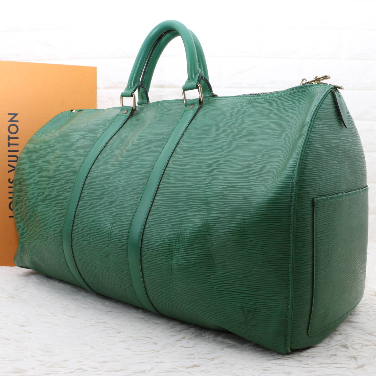 LOUIS VUITTON ルイヴィトン エピ キーポル50 M42964 ボストン LOUIS VUITTON ルイヴィトン エピ キーポル50 M42964 ボストン