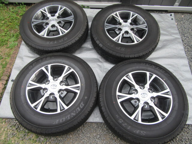 新車外し!トヨタ ハイエース 195/80R15 TRH200 GDH206 純正 オプション アルミホイール 6J+35 PCD139.7 6穴 LT SP175 2016年制造