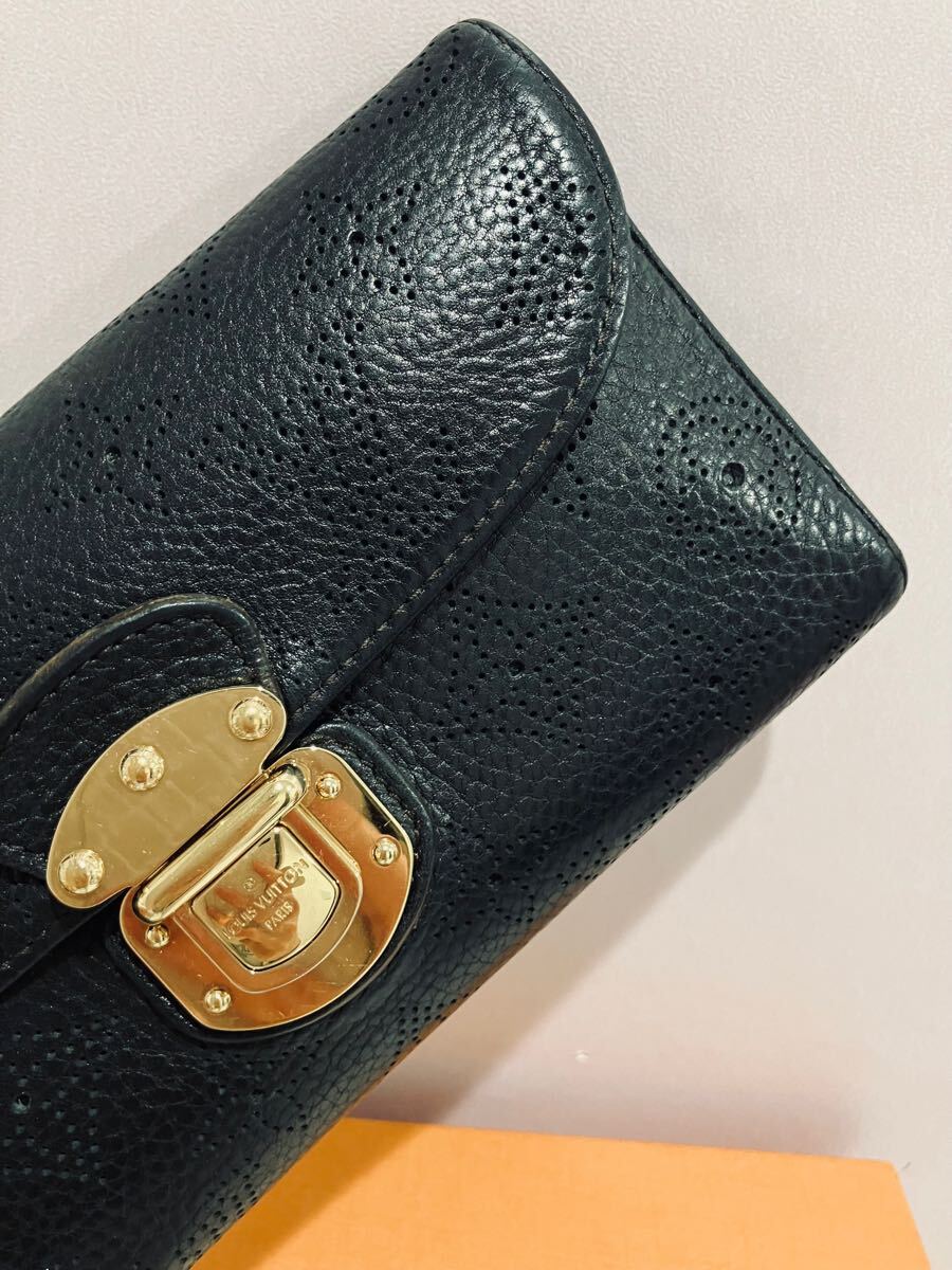 LOUIS VUITTON ● 極上美品 モノグラム?マヒナ パンチング 高級(jí) レザー 長財(cái)布 黒 ブラック 