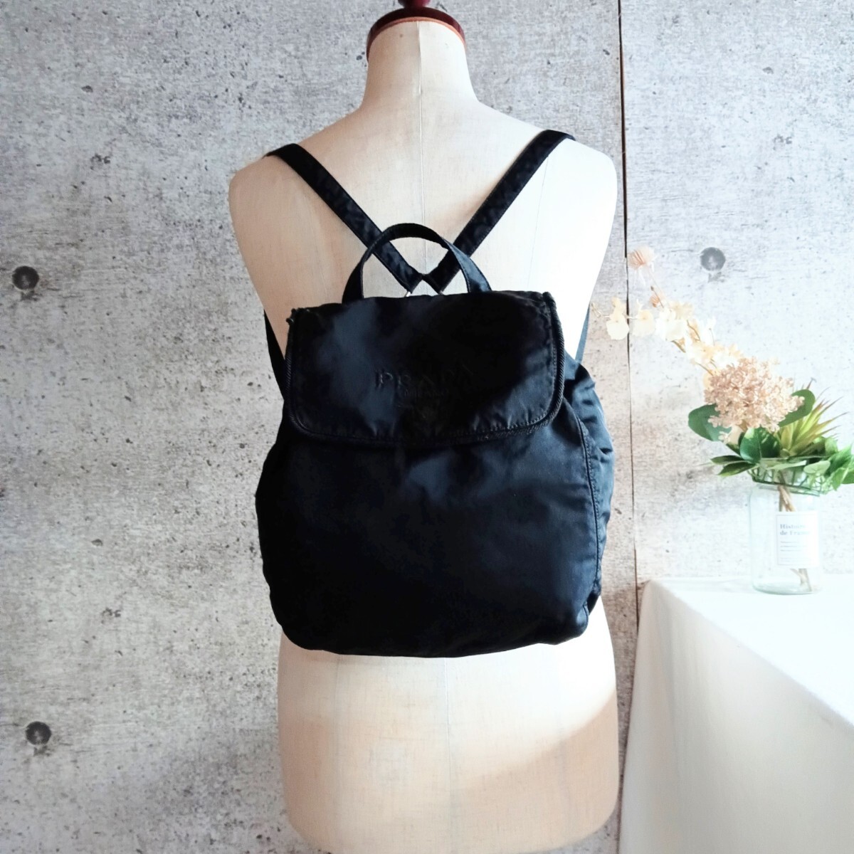 良品 プラダ 刺繍 ロゴ オールド ナイロン 軽量 リュック 良品 プラダ 刺繍 ロゴ オールド ナイロン 軽量 リュック