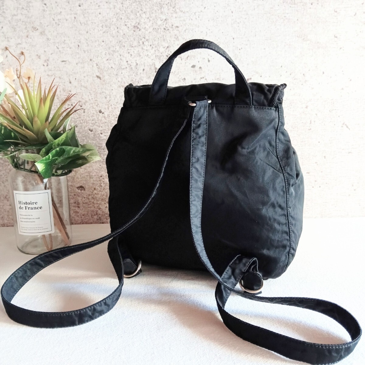 良品 プラダ 刺繍 ロゴ オールド ナイロン 軽量 リュック 良品 プラダ 刺繍 ロゴ オールド ナイロン 軽量 リュック