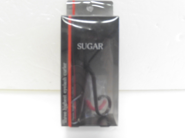 【KCM】ama-309‐T290★新品未使用★SUGAR three highest eyelash　スリーハイエスト　アイラッシュカーラー　ビューラー　メイク道具　