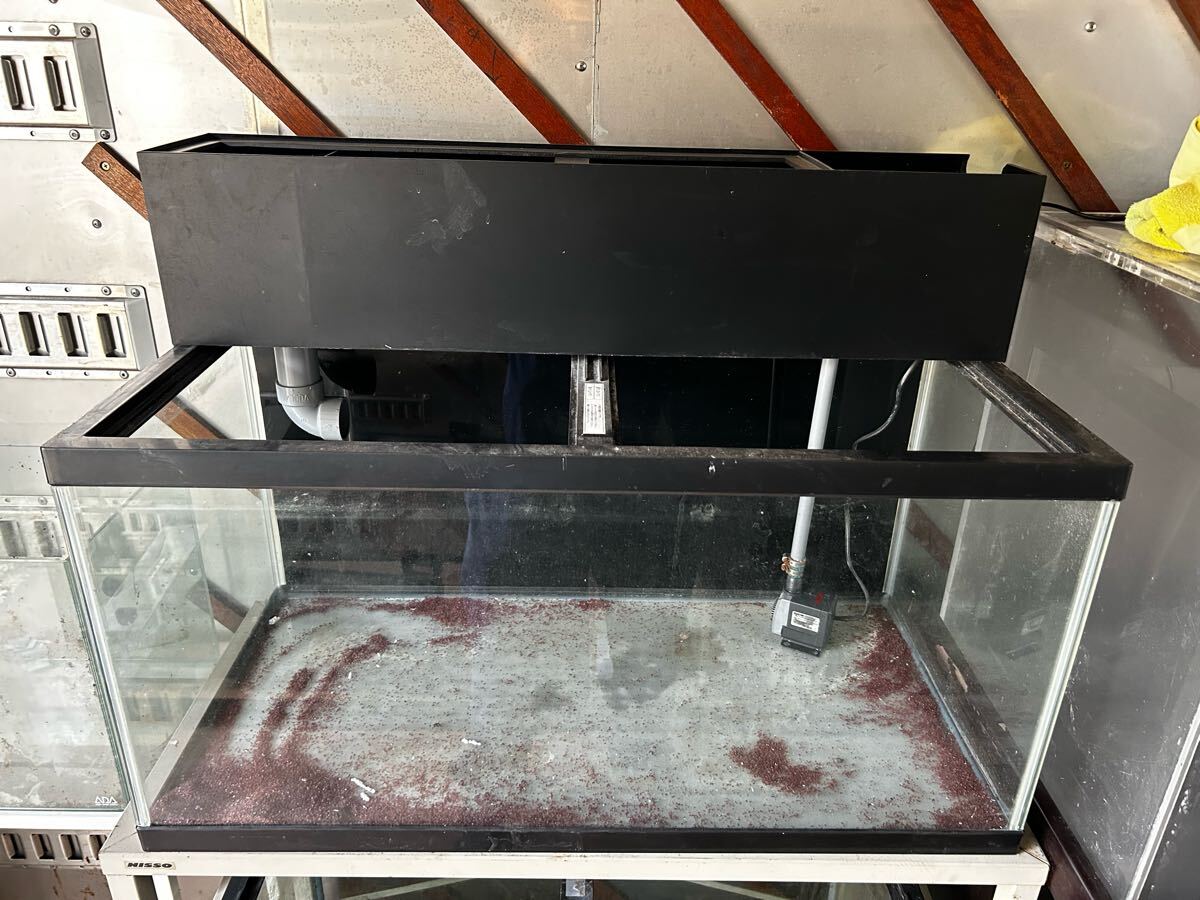 福岡 フルセット 大型上部濾過 90×45×45 90センチ水槽 aqua 福岡 フルセット 大型上部濾過 90×45×45 90センチ水槽 aqua