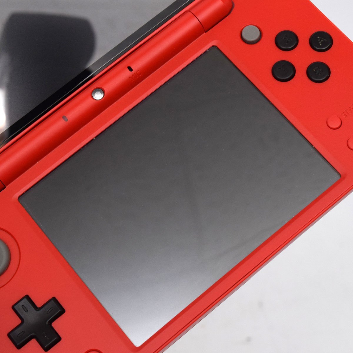 New ニンテンドー 2DS LL モンスターボールエディション 本体 New ニンテンドー 2DS LL モンスターボールエディション 本体