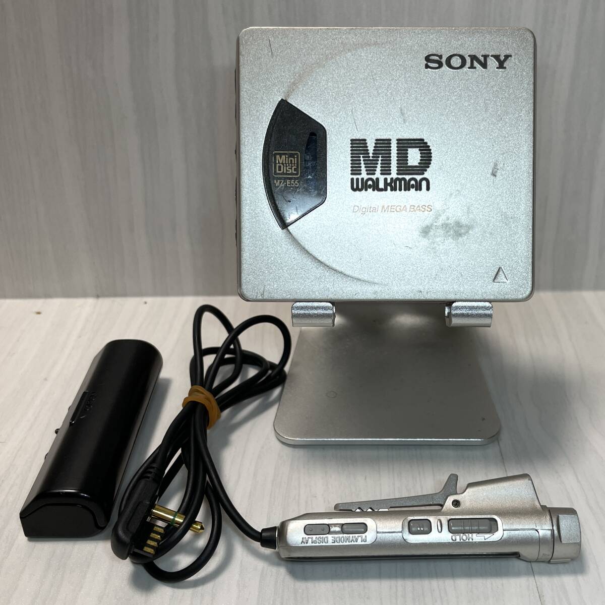 再生〇】SONY MDウォークマン MZ-E55 本体+リモコン ソニー 再生〇】SONY MDウォークマン MZ-E55 本体+リモコン ソニー