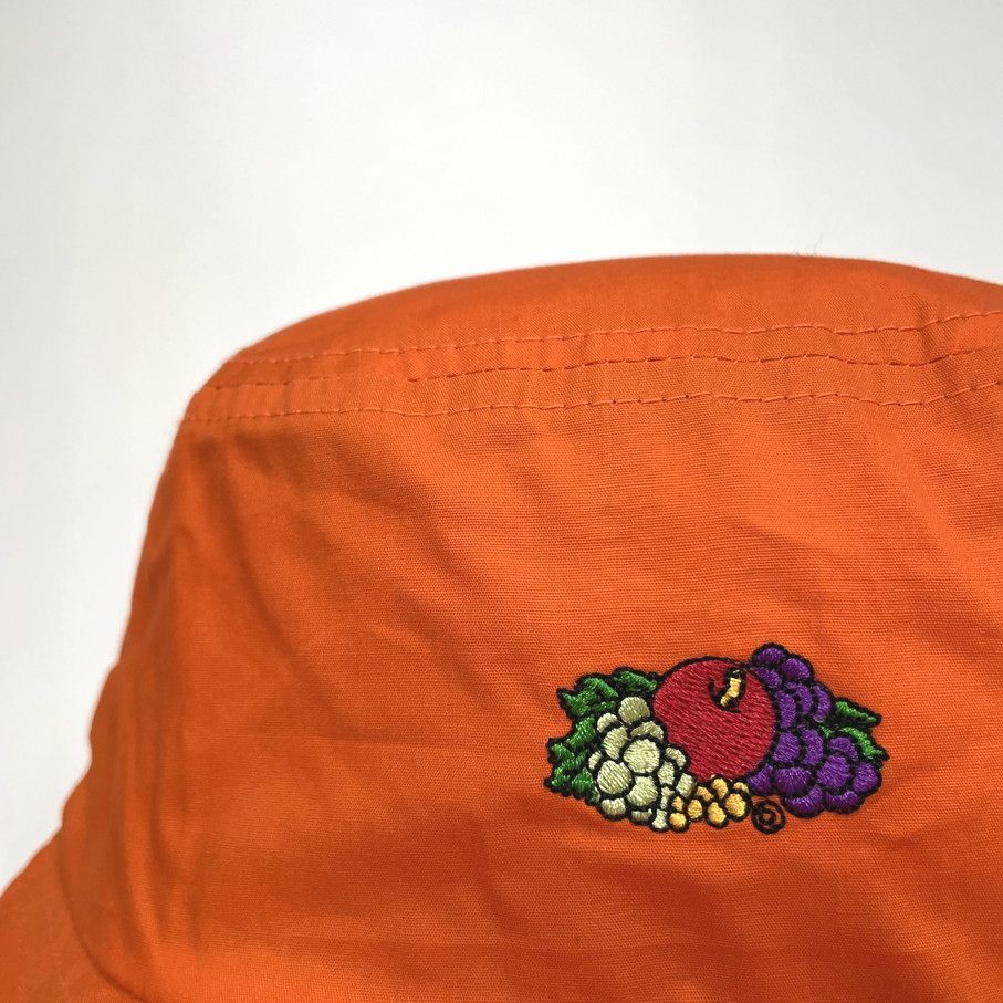 FRUIT OF THE LOOM オレンジ バケットハット 帽子 スポーツゴルフ アウトドアキャンプ バイクオートバイ ロゴ刺繍 フルーツオブザルーム