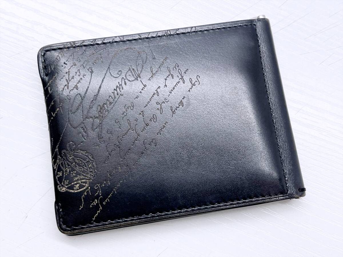美品 Berluti ベルルッティ アッサオ スクリットレザー ビル 美品 Berluti ベルルッティ アッサオ スクリットレザー ビル