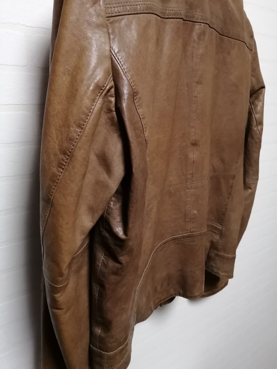 ヒューゴボス レザージャケット サイズ 48 羊革 HUGO BOSS ヒューゴボス レザージャケット サイズ 48 羊革 HUGO BOSS