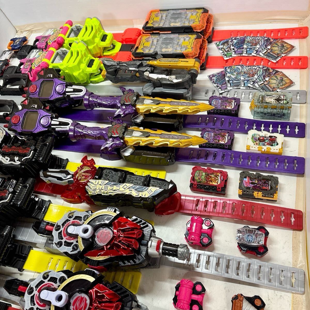 仮面ライダー 変身ベルト DX ドライバー ビルド ギーツ 仮面ライダー 変身ベルト DX ドライバー ビルド ギーツ