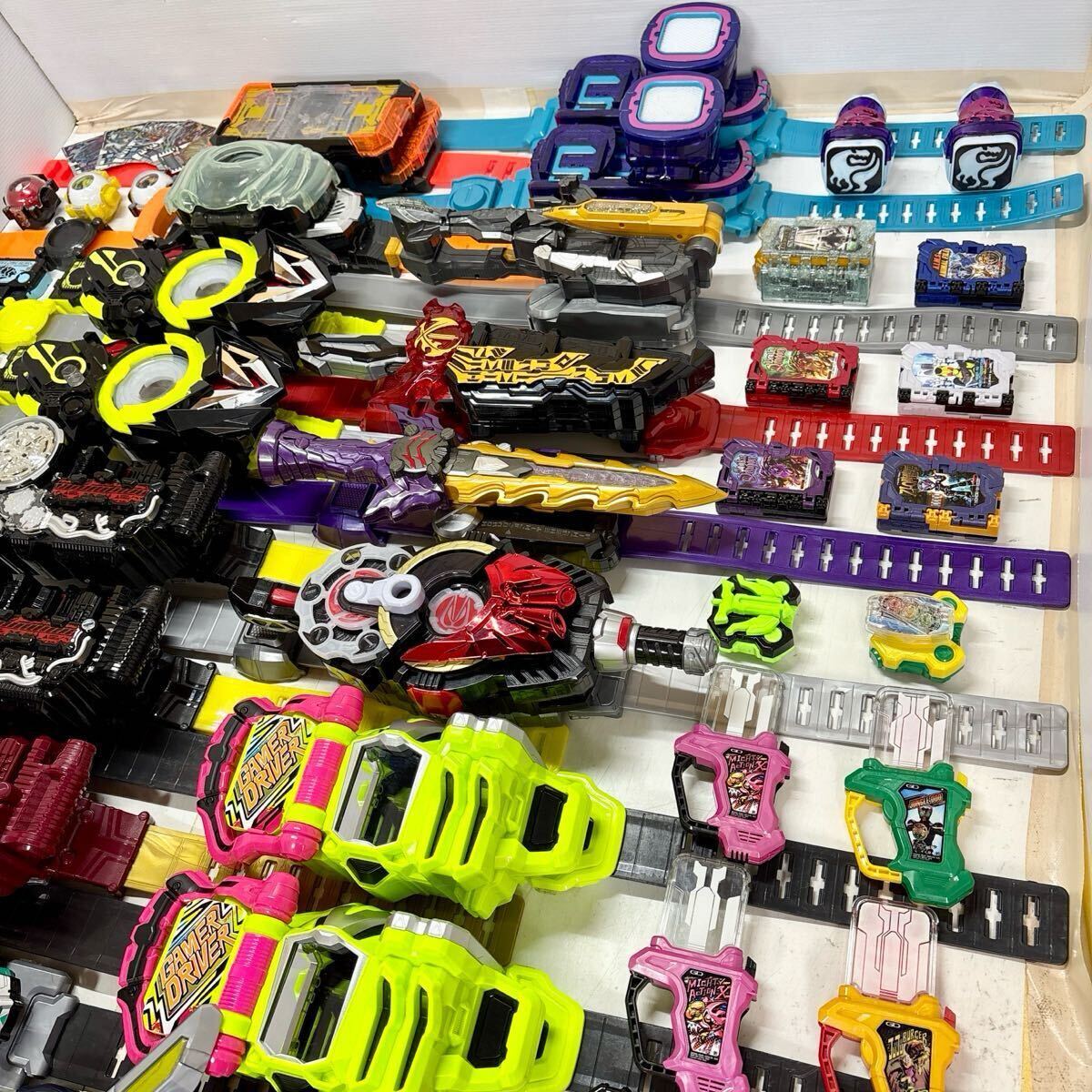 仮面ライダー 変身ベルト DX ドライバー ビルド ギーツ 仮面ライダー 変身ベルト DX ドライバー ビルド ギーツ