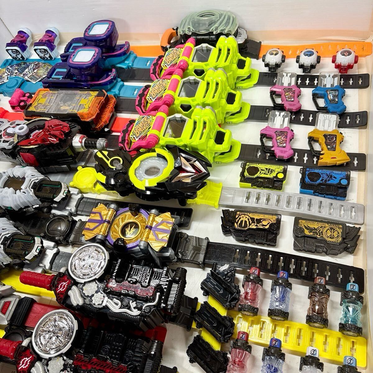 仮面ライダー 変身ベルト DX ドライバー ビルド ギーツ 仮面ライダー 変身ベルト DX ドライバー ビルド ギーツ