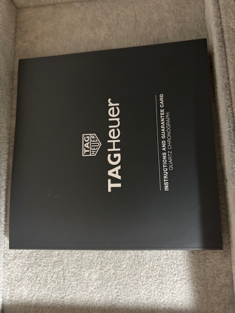TAG Heuer タグホイヤー ブラックラバー 腕時計 未使用 CAU111E TAG Heuer タグホイヤー ブラックラバー 腕時計 未使用 CAU111E